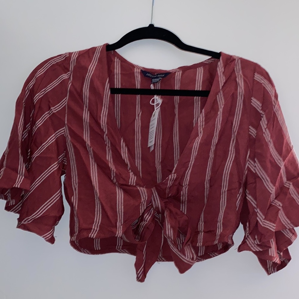 American Eagle front tie top